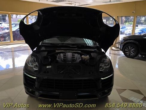 Used 2017 Porsche Macan S AWD/4WD image 30