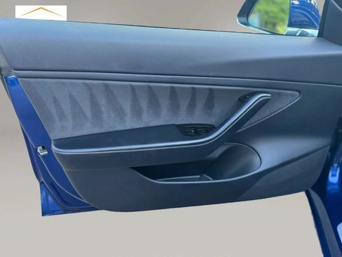 Used 2018 Tesla Model 3 Long Range RWD image 10