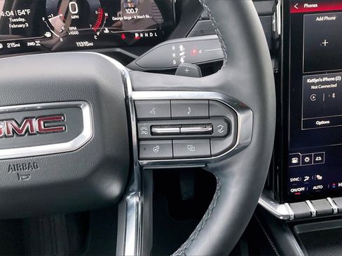 Used 2024 GMC Acadia Elevation w/ Luxury Package image 12