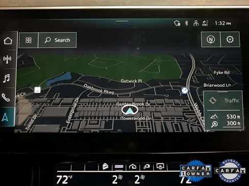 Used 2022 Audi e-tron Premium Plus w/ Premium Plus Package image 48