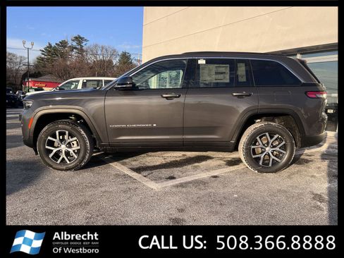 New 2025 Jeep Grand Cherokee Limited image 2