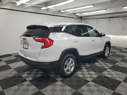 Used 2020 GMC Terrain SLE image 6