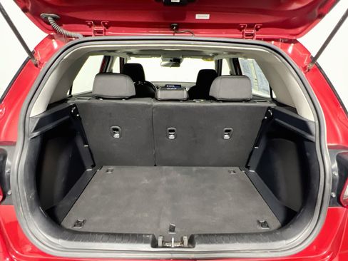 Used 2025 Hyundai Venue SEL FWD image 33