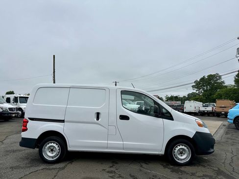 Used 2019 Nissan NV200 S w/ Cruise Control Package image 19