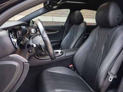 Used 2019 Mercedes-Benz E 300 image 18