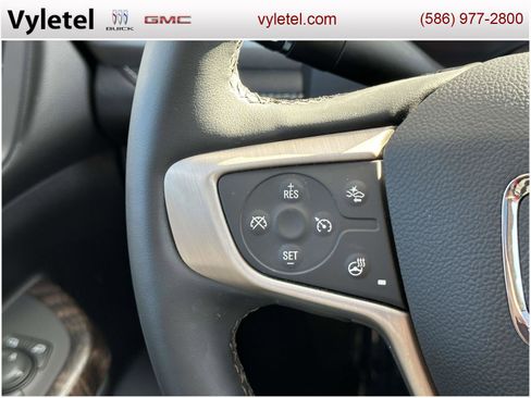 Certified 2023 GMC Acadia Denali w/ Denali Ultimate Package image 25