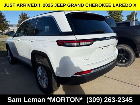 New 2025 Jeep Grand Cherokee Laredo X image 13