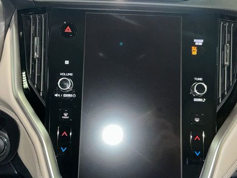 Certified 2024 Subaru Outback Limited image 21