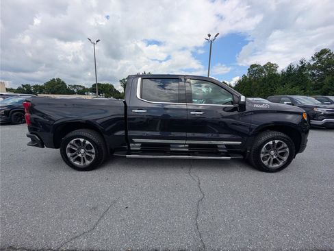 Used 2023 Chevrolet Silverado 1500 High Country AWD/4WD image 6