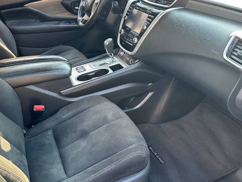 Used 2018 Nissan Murano SV w/ Premium Package AWD/4WD image 10