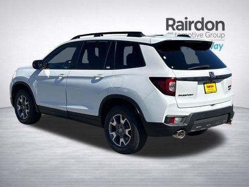 Used 2023 Honda Passport TrailSport image 5