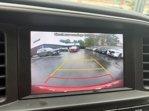 Used 2019 Hyundai Elantra SEL FWD image 17