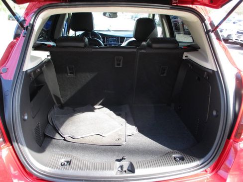 Used 2019 Buick Encore Preferred image 7