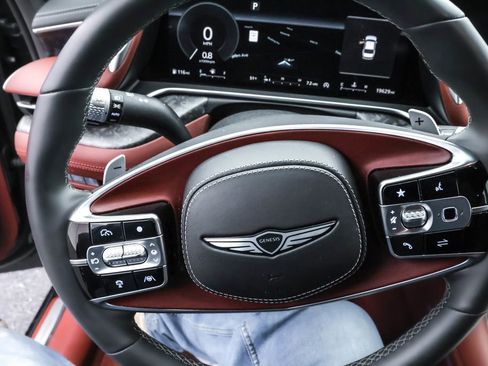 Used 2024 Genesis G90 3.5T image 22