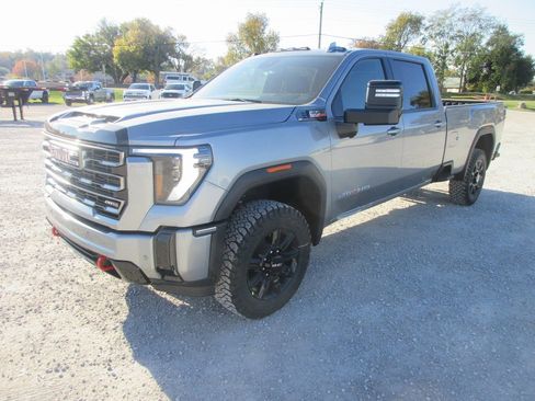 New 2026 GMC Sierra 3500 AT4 image 11