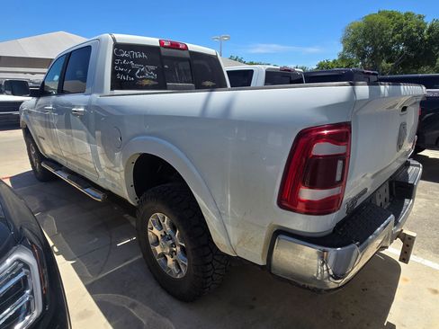 Used 2022 RAM 2500 Laramie AWD/4WD image 7