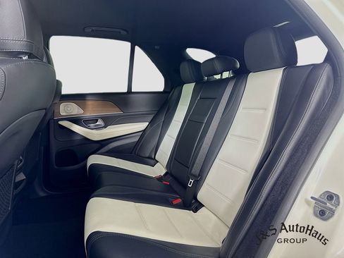 Used 2022 Mercedes-Benz GLE 350 4MATIC w/ AMG Line Exterior image 27