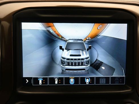 Used 2022 Chevrolet Silverado 2500 High Country w/ Safety Package II image 24