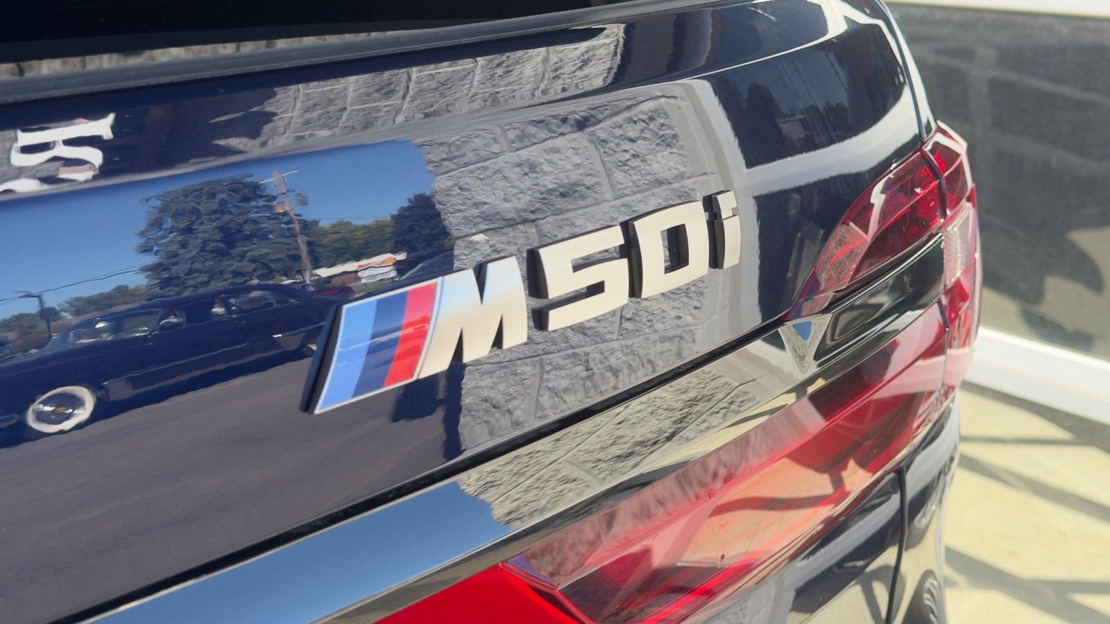 Used 2021 BMW X7 M50i AWD/4WD image 7