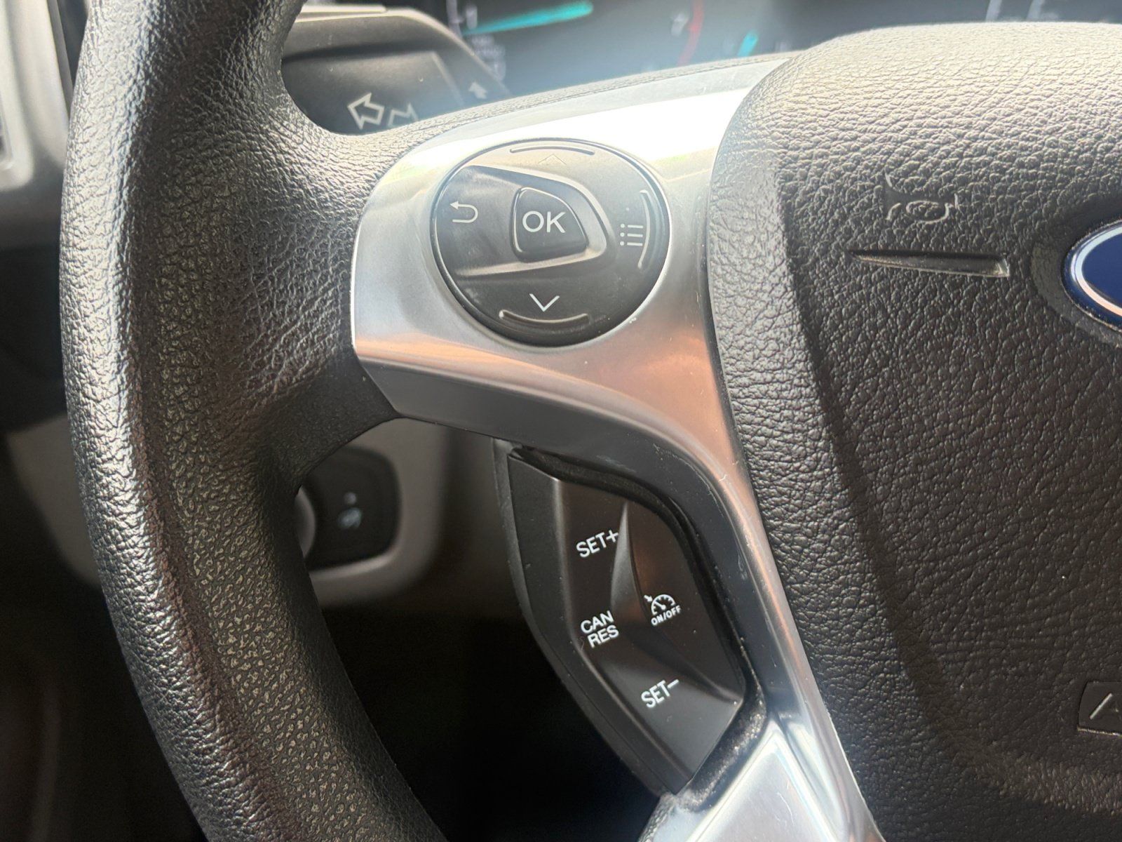 Used 2023 Ford Transit Connect XL FWD image 15