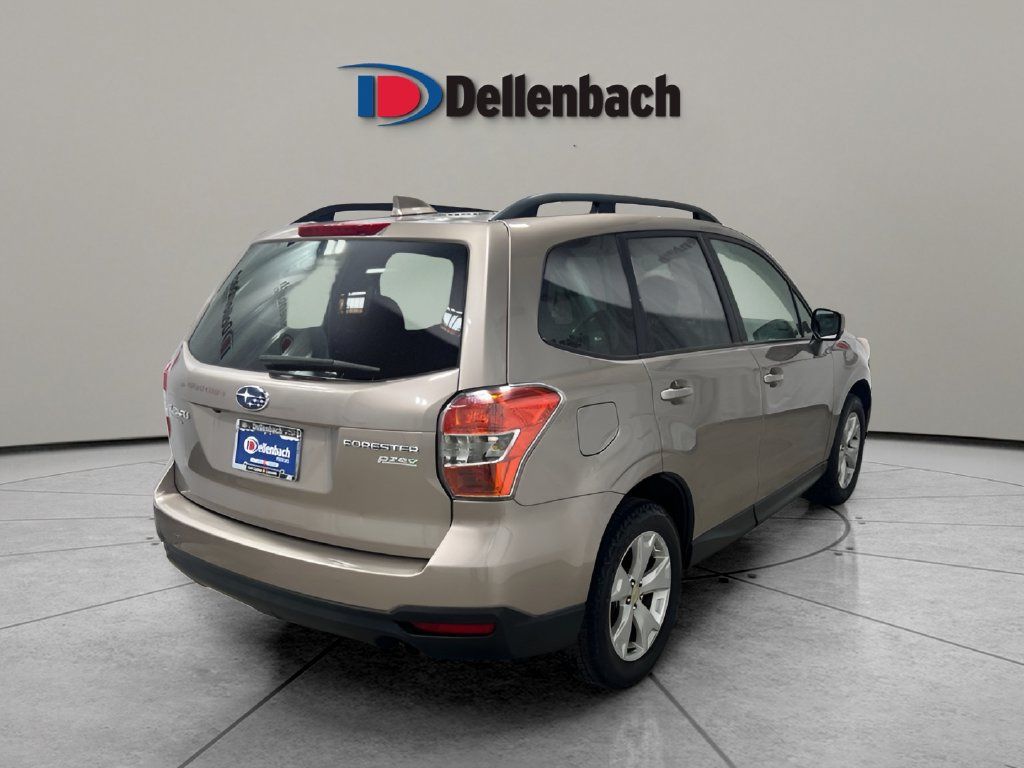 Used 2016 Subaru Forester 2.5i Premium w/ All-Weather Package AWD/4WD image 5