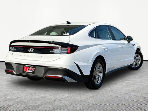 Certified 2025 Hyundai Sonata SE FWD image 6