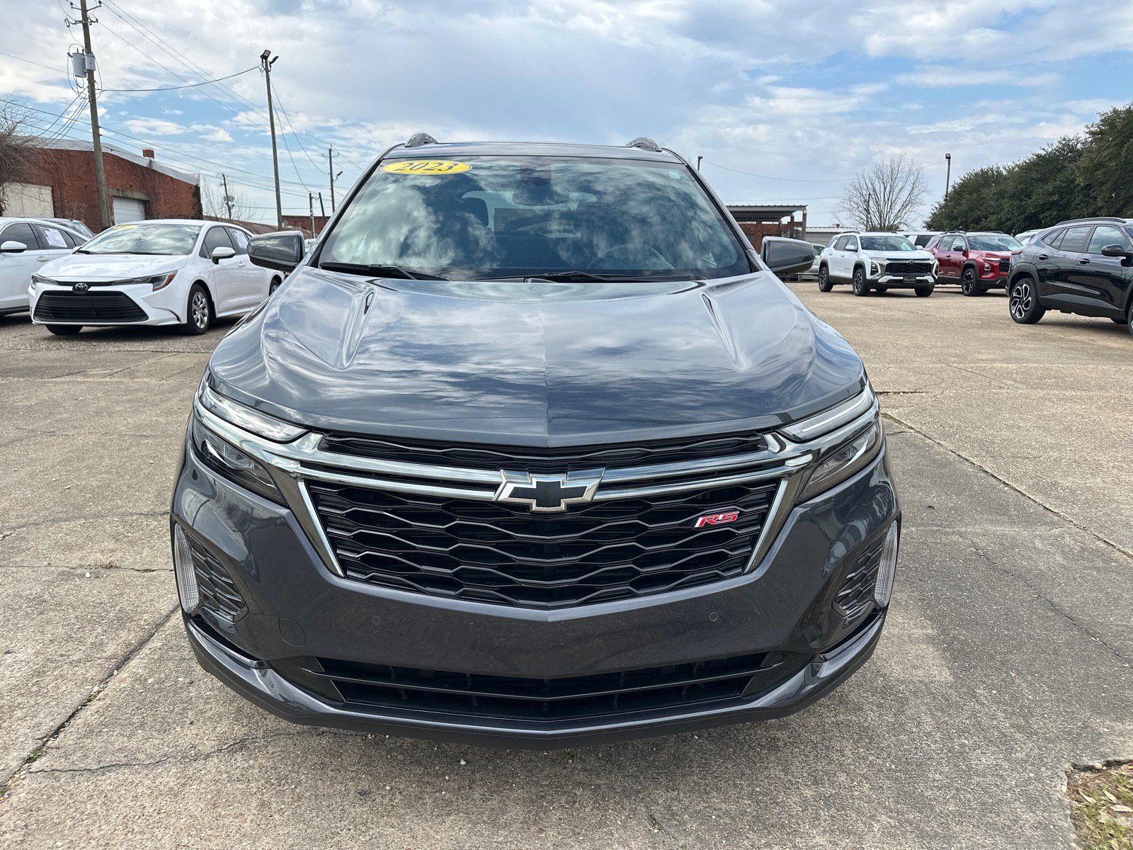 Used 2023 Chevrolet Equinox RS FWD image 7