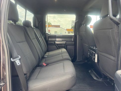 Used 2018 Ford F150 XLT w/ Equipment Group 302A Luxury AWD/4WD image 22