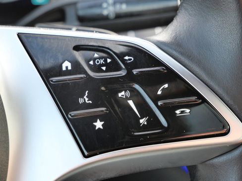 Used 2022 Mercedes-Benz C 300 4MATIC Sedan image 30