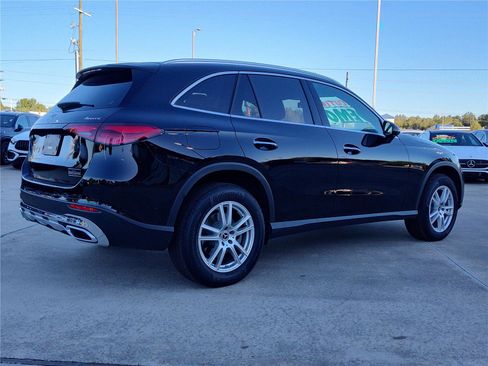 New 2025 Mercedes-Benz GLC 300 4MATIC image 8