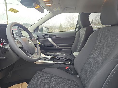 New 2026 Mitsubishi Eclipse Cross LE image 11