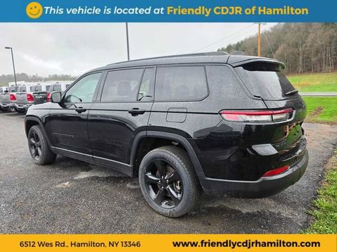 Used 2023 Jeep Grand Cherokee Limited w/ Trailer Tow Prep Group (B) image 7