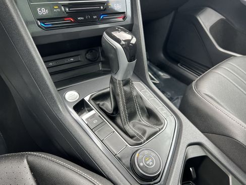 Used 2023 Volkswagen Tiguan SE R-Line AWD/4WD image 21