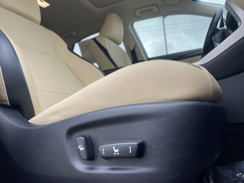 Used 2017 Lexus NX 200t AWD image 11