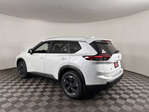 New 2026 Nissan Rogue SV w/ SV Premium Package image 14