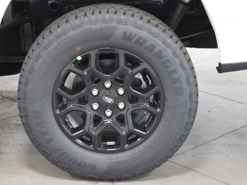 New 2026 Ford F150 XLT AWD/4WD image 17