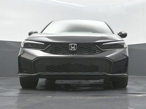 Used 2025 Honda Civic Sport image 11