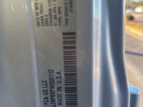 Used 2023 Jeep Wrangler Unlimited Sahara w/ Cold Weather Group image 11