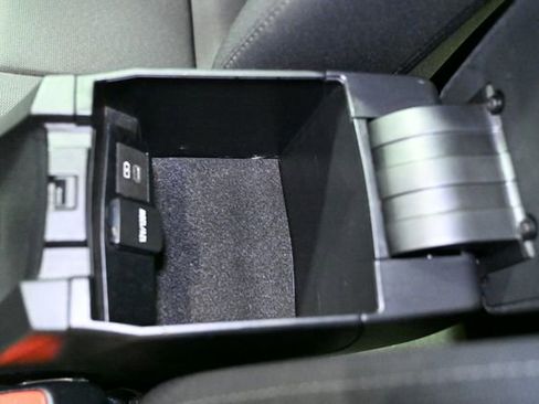 Used 2023 Toyota Corolla LE image 22