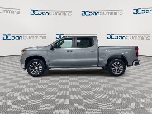 Used 2025 Chevrolet Silverado 1500 LT AWD/4WD image 5