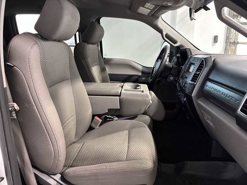 Used 2018 Ford F250 XLT image 24