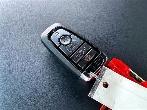 Used 2025 Ford F150 Raptor image 32