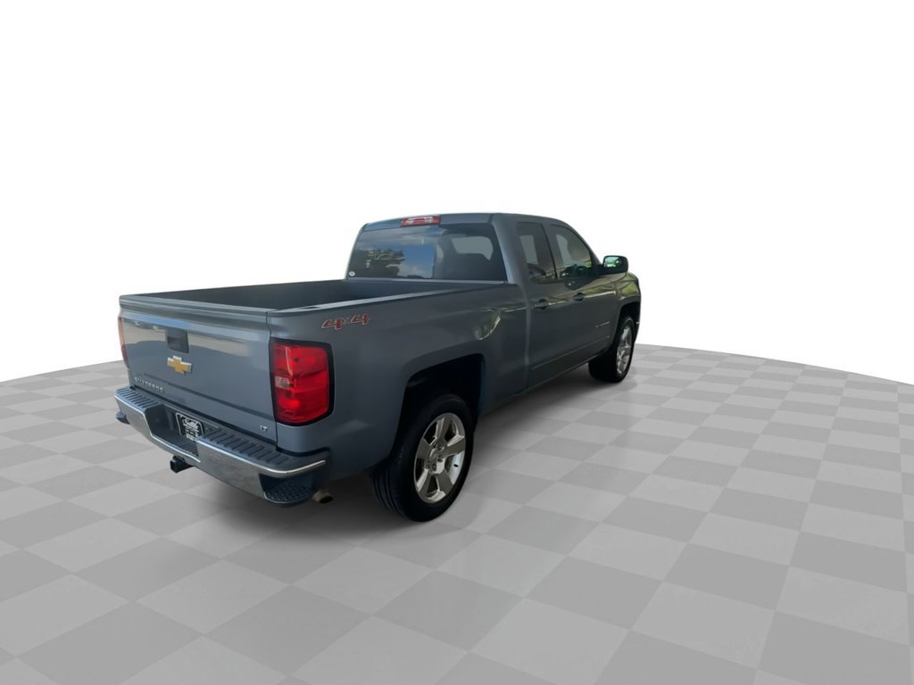 Used 2015 Chevrolet Silverado 1500 LT w/ LT Convenience Package AWD/4WD image 8