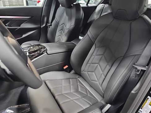 New 2026 BMW 530i xDrive 530i xDrive w/ Premium Package image 15