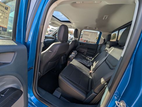 New 2025 Ford Maverick Lobo AWD/4WD image 7