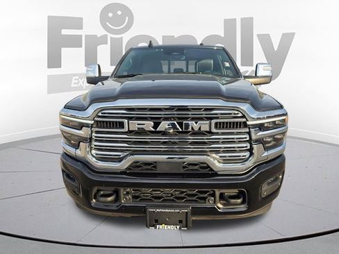 Used 2026 RAM 2500 Laramie AWD/4WD image 2