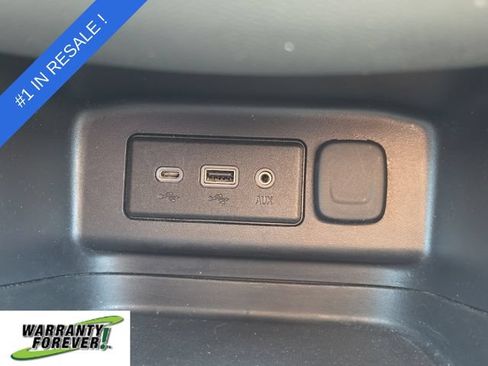 Used 2024 Chevrolet Equinox LT AWD/4WD image 27