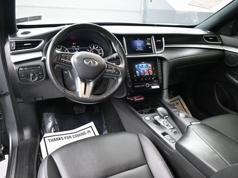Used 2021 INFINITI QX50 Luxe w/ Appearance Package image 10