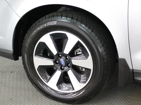 Used 2018 Subaru Forester 2.5i Premium AWD/4WD image 54