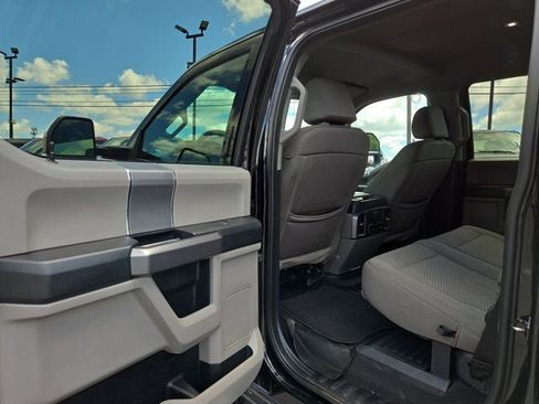 Used 2021 Ford F250 XLT w/ XLT Premium Package AWD/4WD image 10